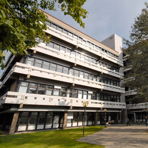 Emil-Figge-Straße 50 Das Gebäude an der Emil-Figge-Straße 50.